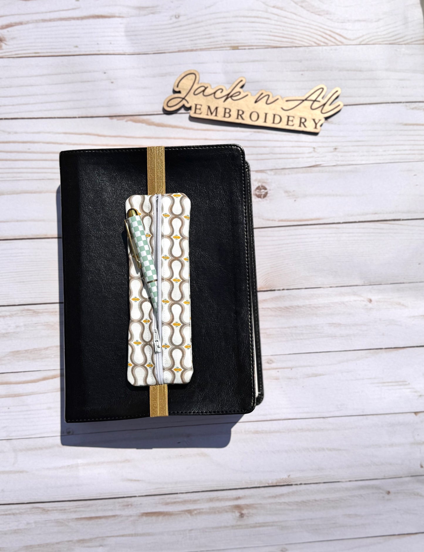 Golden Treasure Pen Holder