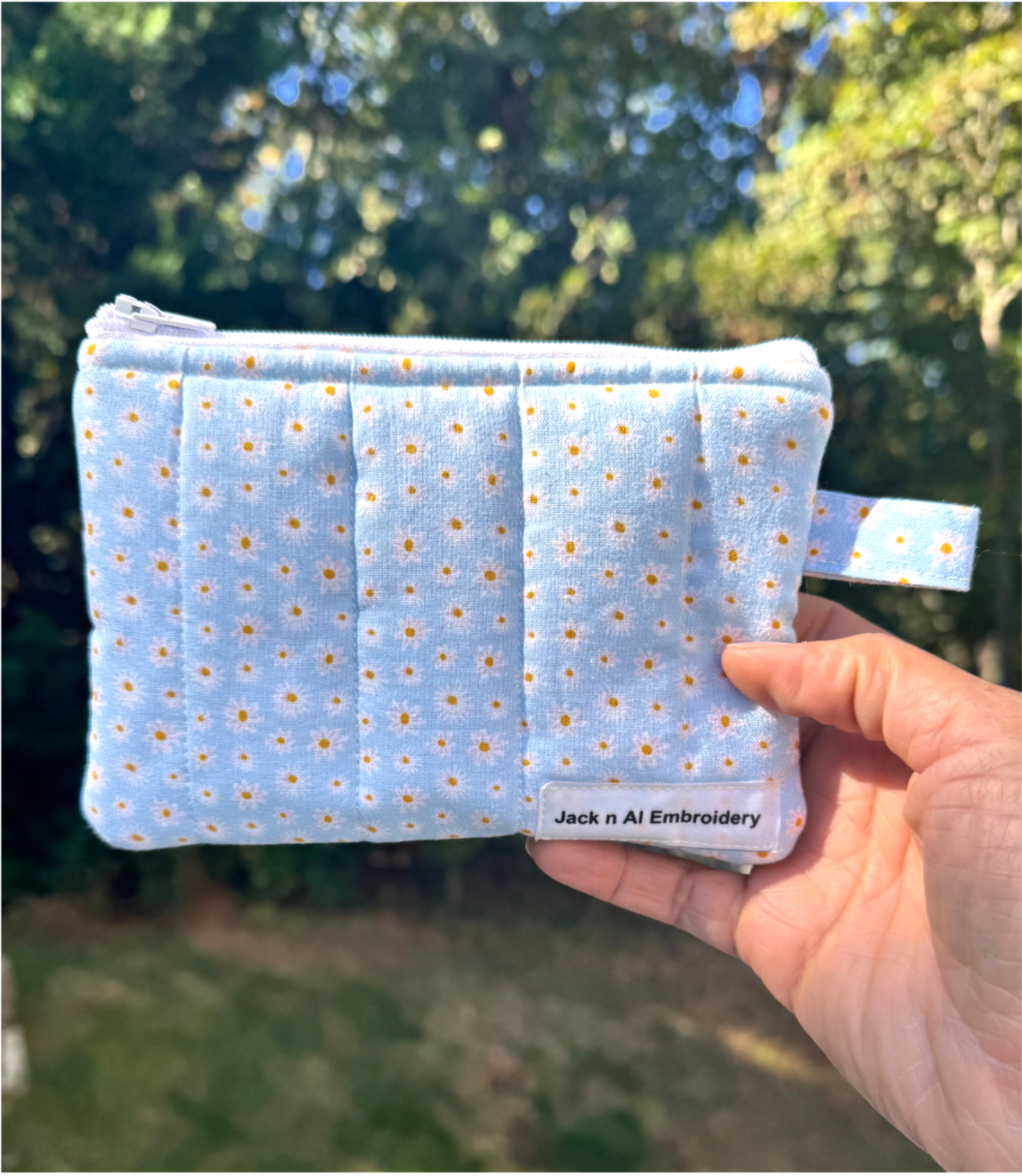 The Darling Daisy Zippered Pouch