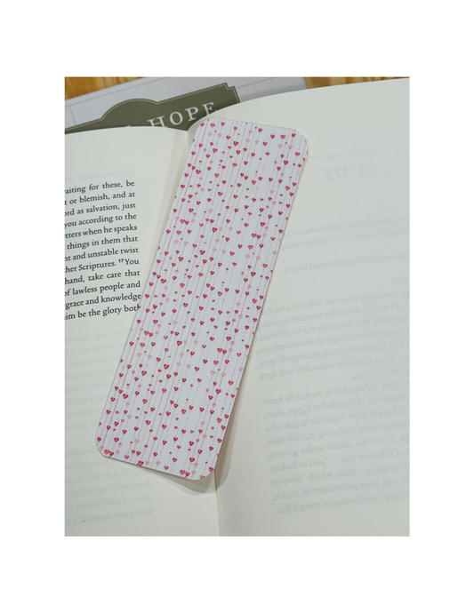 Chain of Hearts (mini) Bookmark